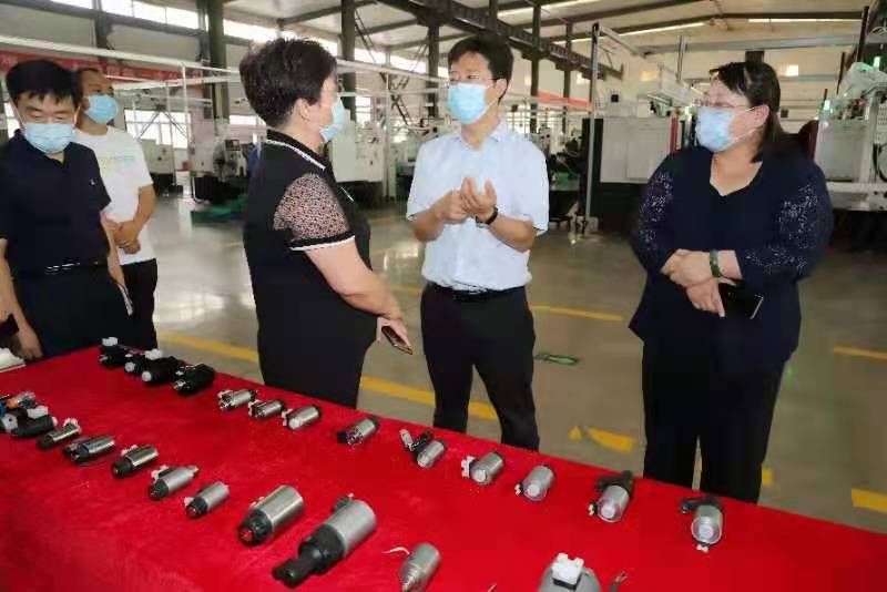 被爆操流水安阳市市长高永一行莅临我公司参观调研